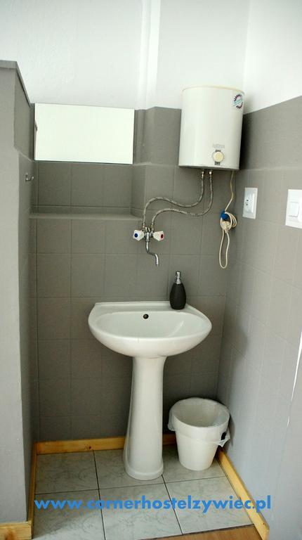 Corner Hostel Живець Екстер'єр фото